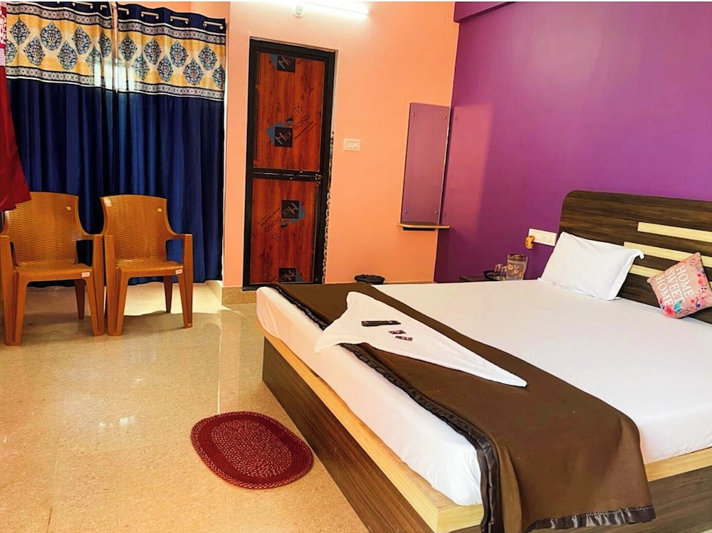 Deluxe Double Room, Multiple Beds, Air conditioning