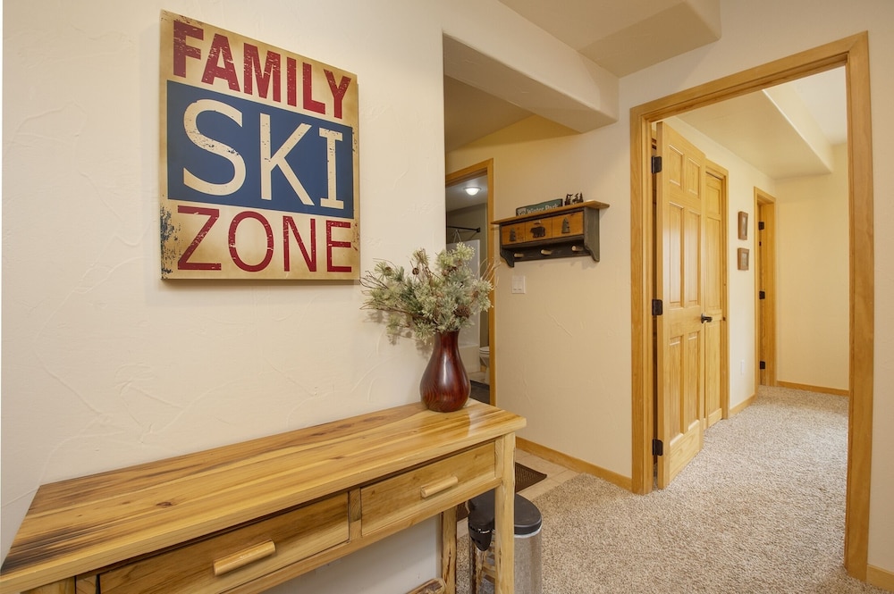 Townhome, 3 Bedrooms photo 3
