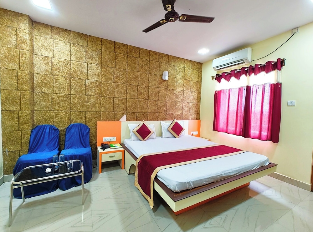 Standard Double Room, Air conditioning, City View