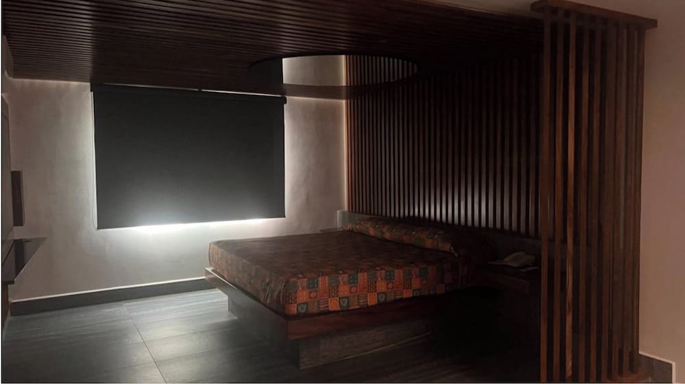 Standard Room, City View photo 2