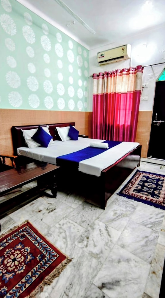 Deluxe Double Room, City View