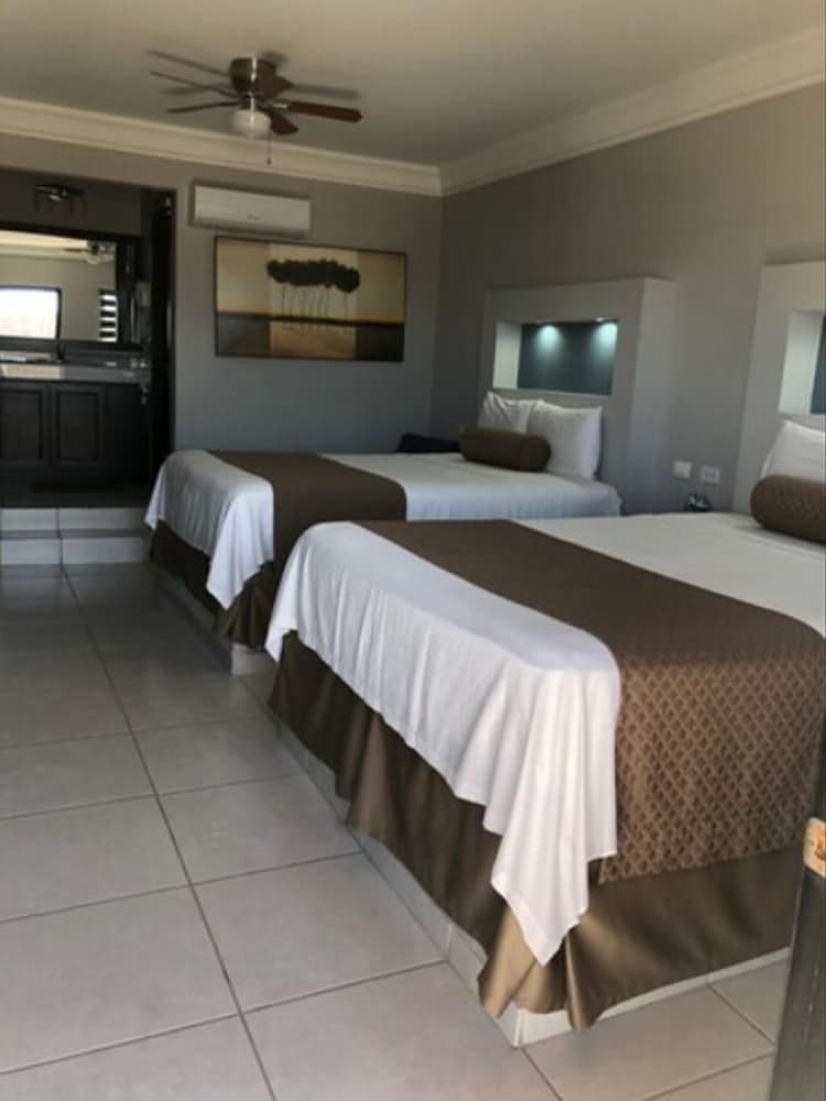 Basic Double Room photo 1