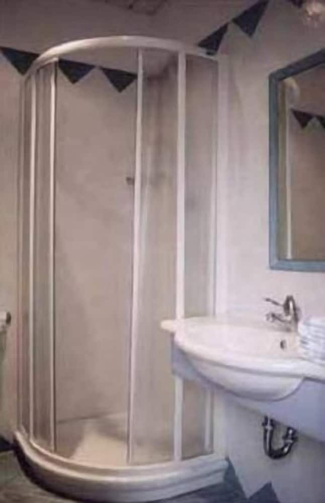 Quadruple Room (Acquamarina) photo 2