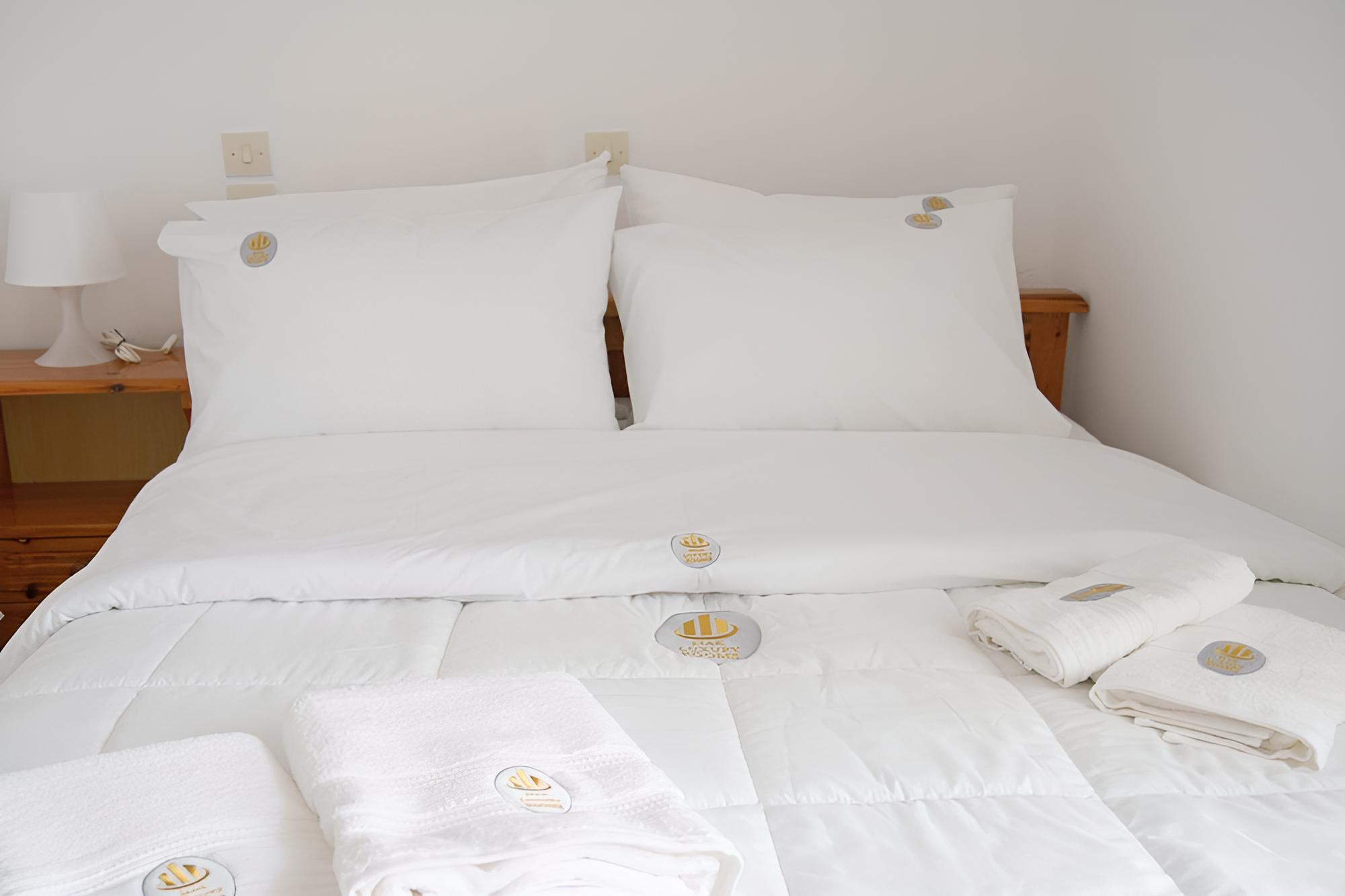 Standard Room, Multiple Beds, Balcony - Photo 4