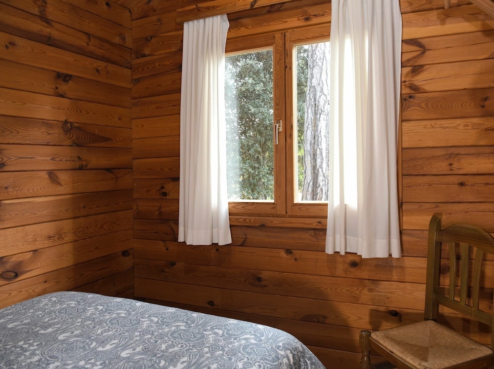 Cabin, 2 Bedrooms photo 3