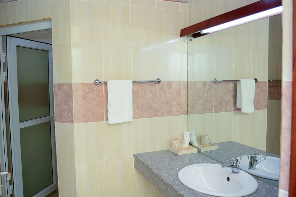 Deluxe Double or Twin Room photo 3
