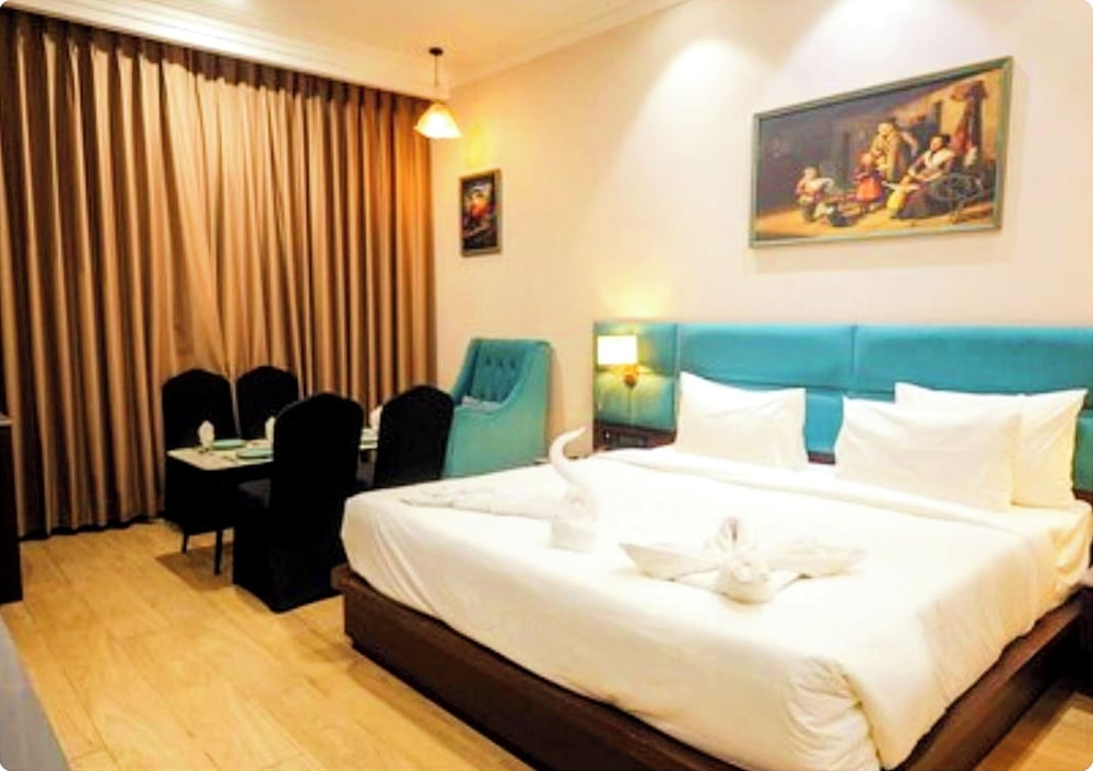 Executive Double Room, City View