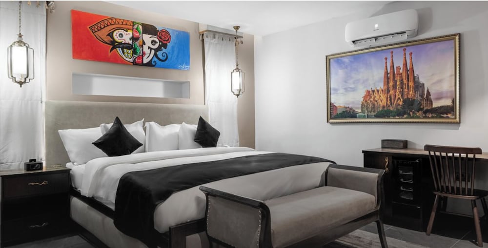 Luxury Room