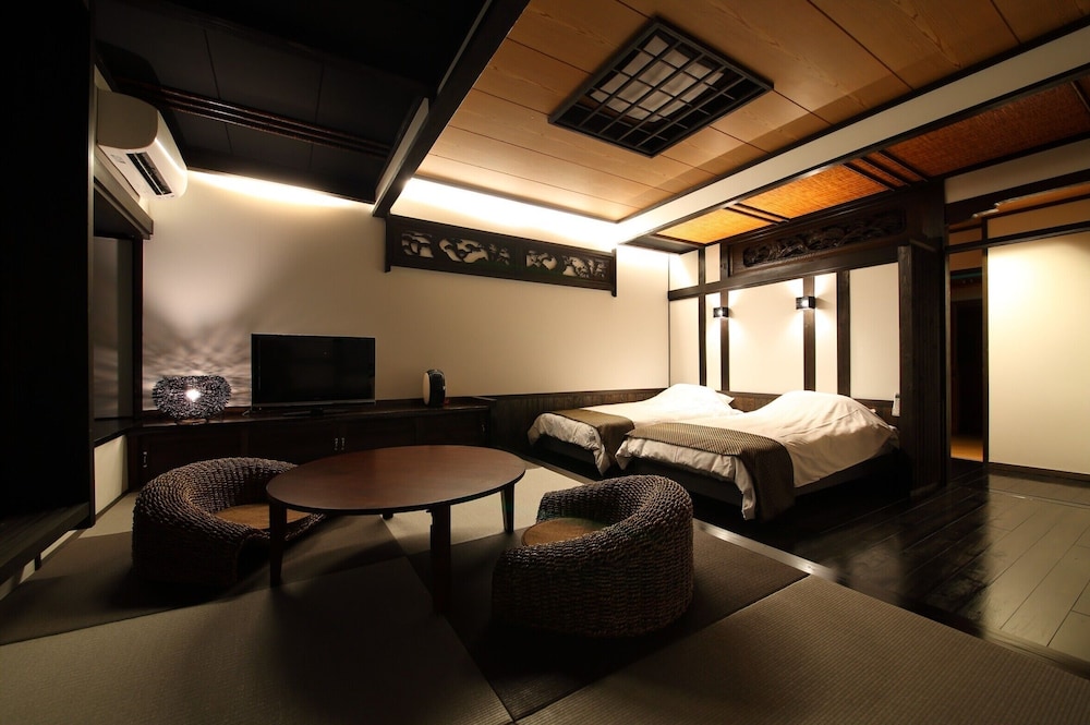 Premium Room, Garden View, Black (Koki) photo 1