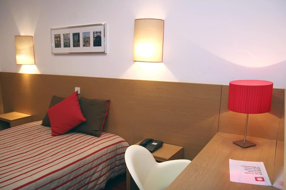 Triple Room - Photo 1