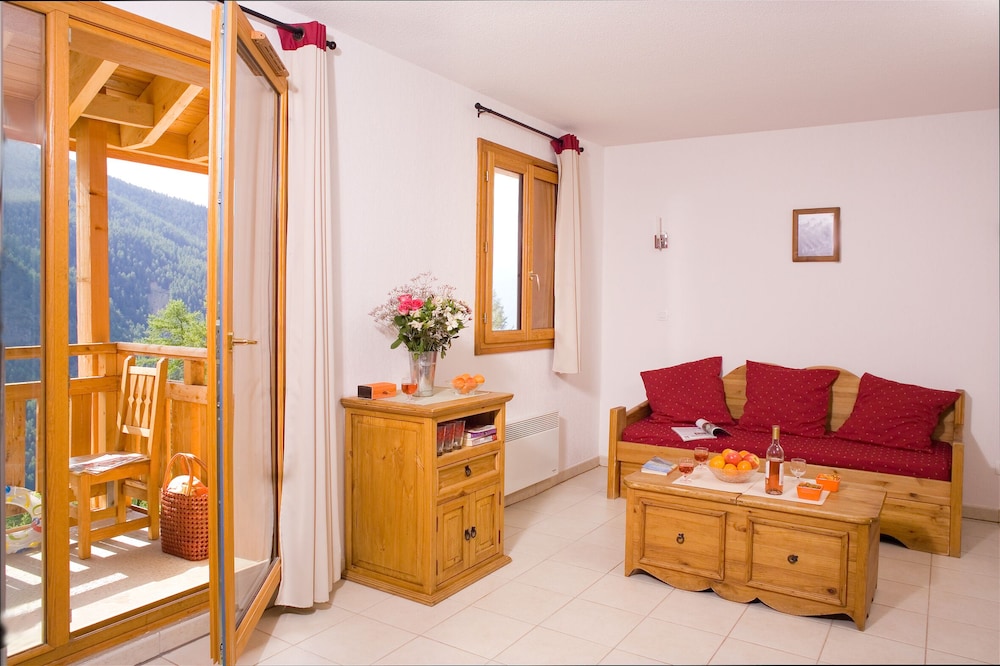 3 room apartment + duplex alcove - 8 people