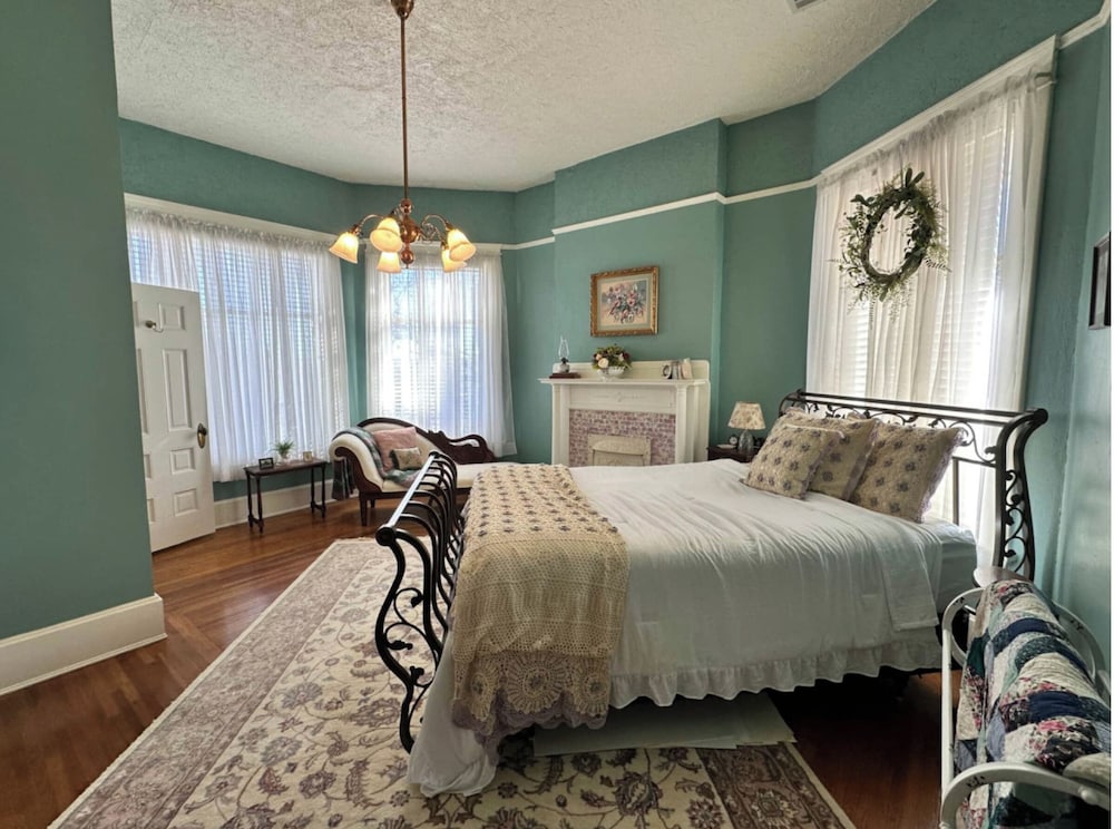 Comfort Room photo 3