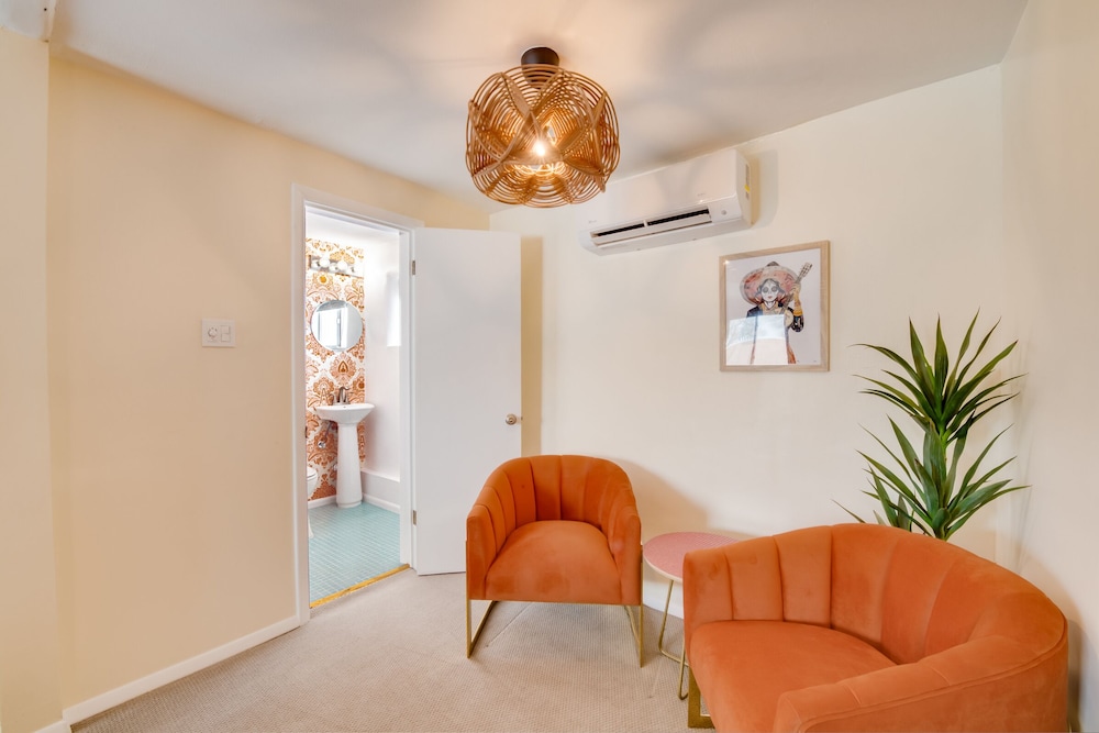 Grand Room photo 2