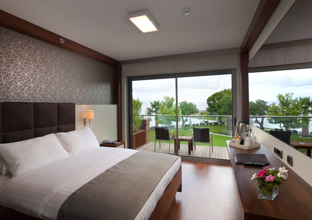 Deluxe Double Room -Sea Side photo 1