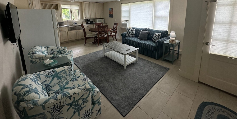 Apartment photo 3