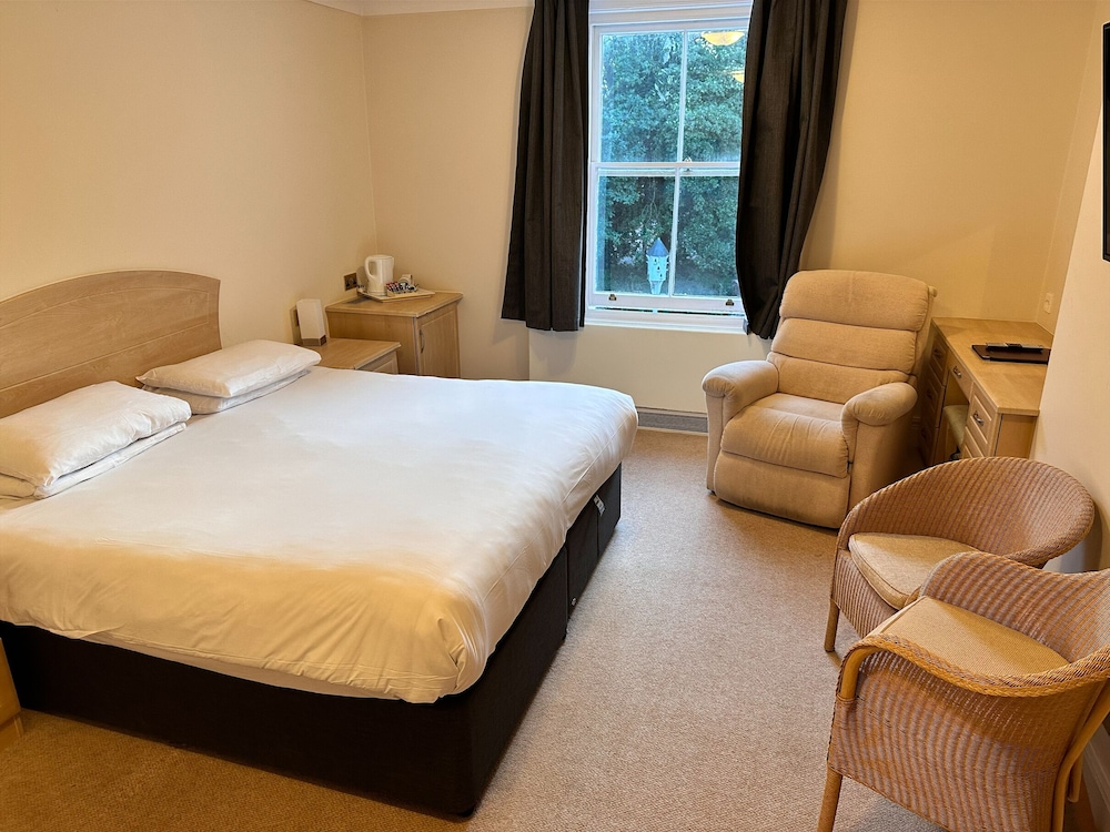 Double Room, 1 King Bed, Mobility Accessible photo 1