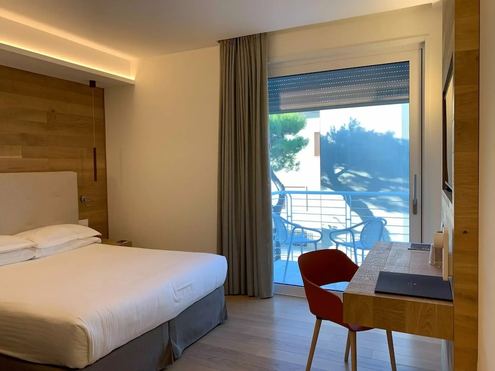 Superior Double or Twin Room - Photo 4