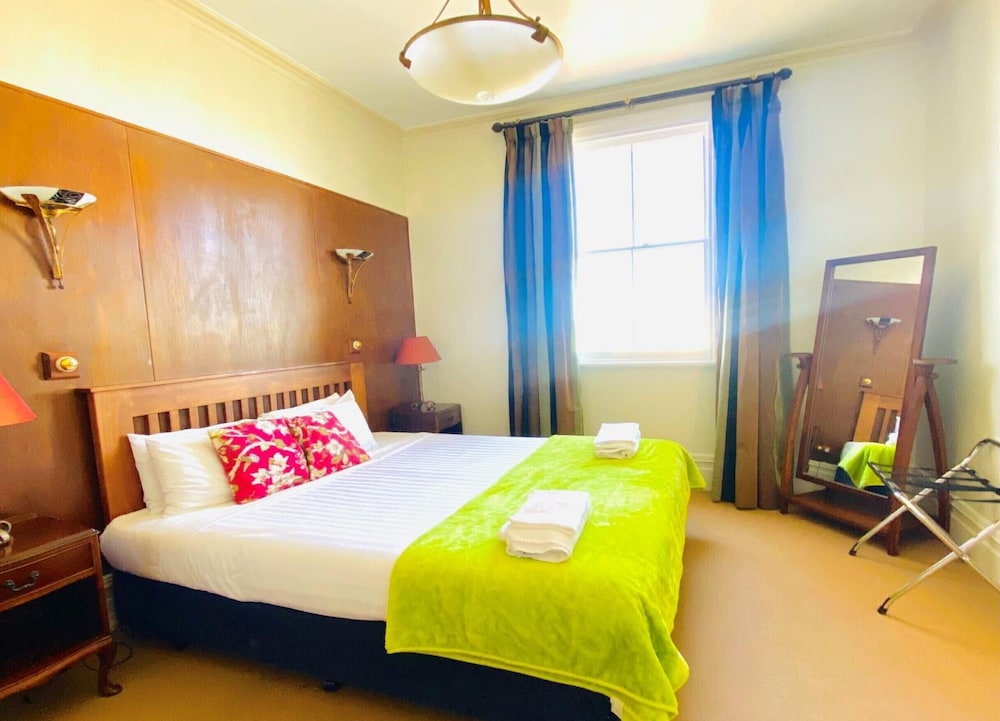 Deluxe Penthouse, 2 Bedrooms, City View