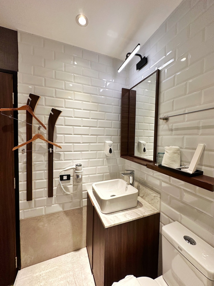 2 x Solo Plus (2 pax) (10 AM - 6 PM) - DAY USE ONLY photo 2