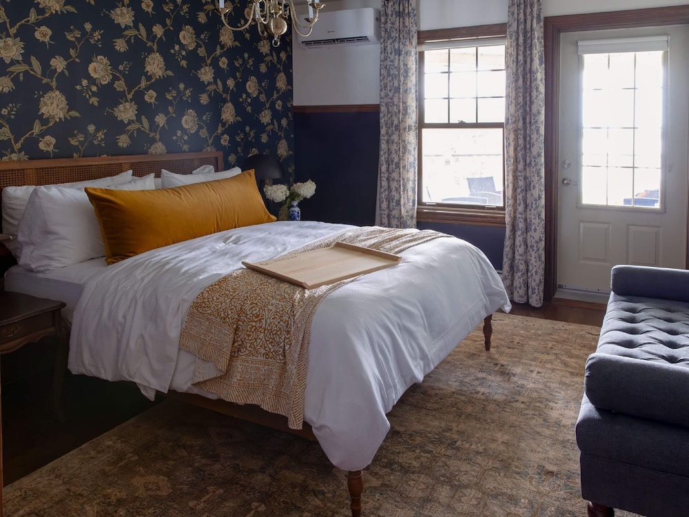 Grand Suite, 1 Bedroom, Balcony, Lake View