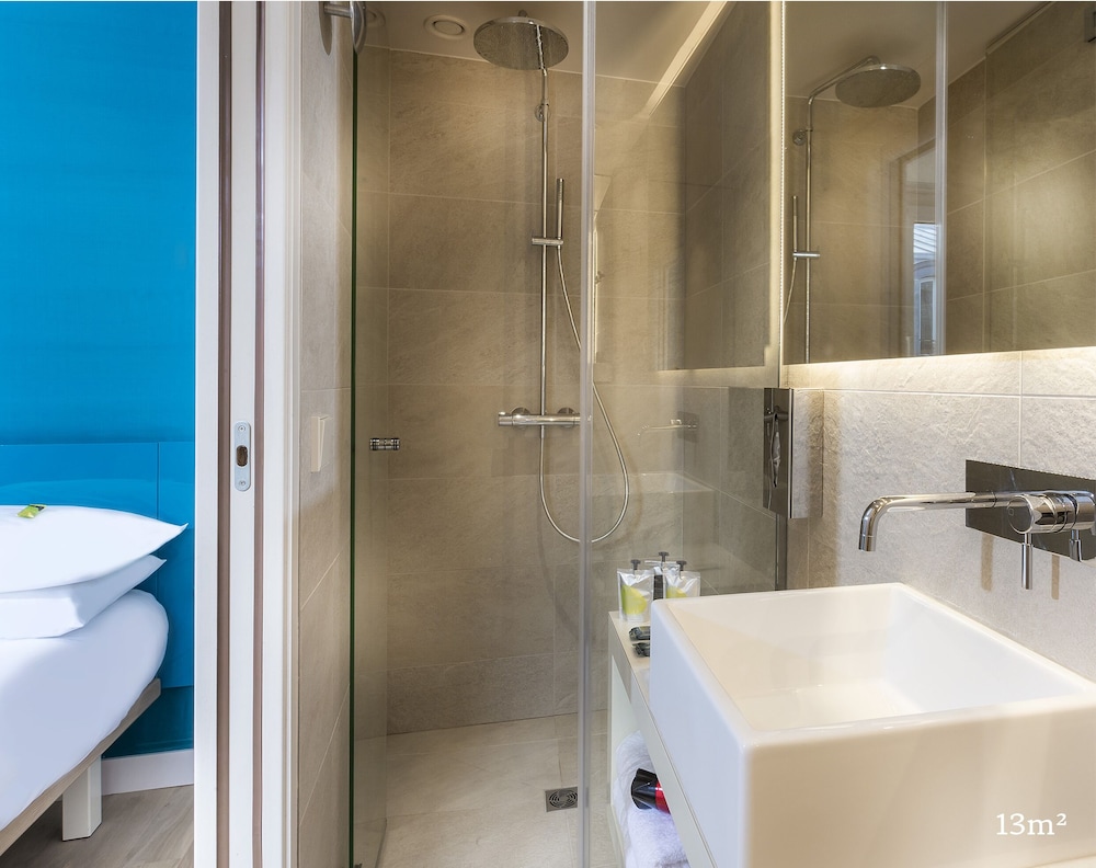 Superior Double Room (street view) photo 2