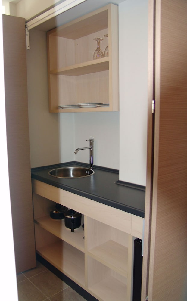 Double or Twin Room, Kitchenette - Photo 14