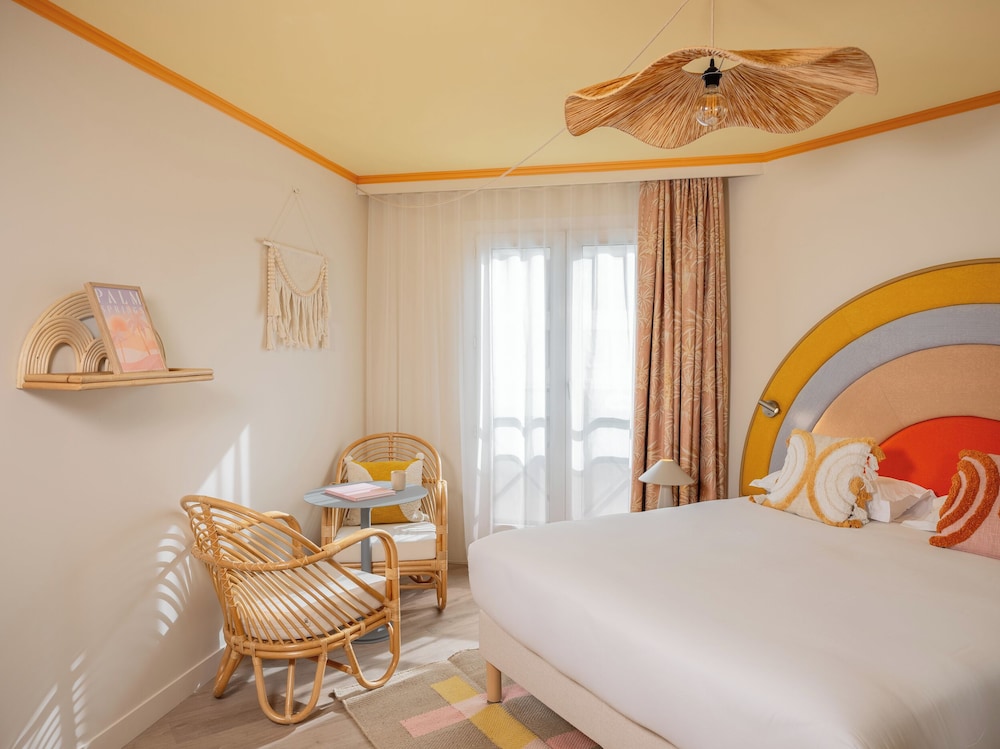 Superior Room, 1 Queen Bed
