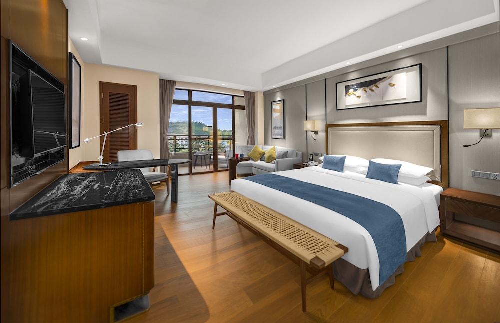 Superior Single Room, Balcony, Lake View photo 1