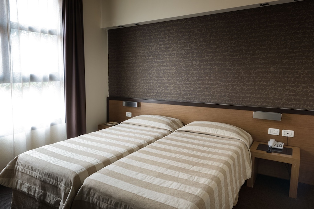 Double Room Single Use