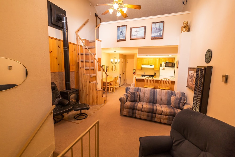 18D - 1 Bed Loft