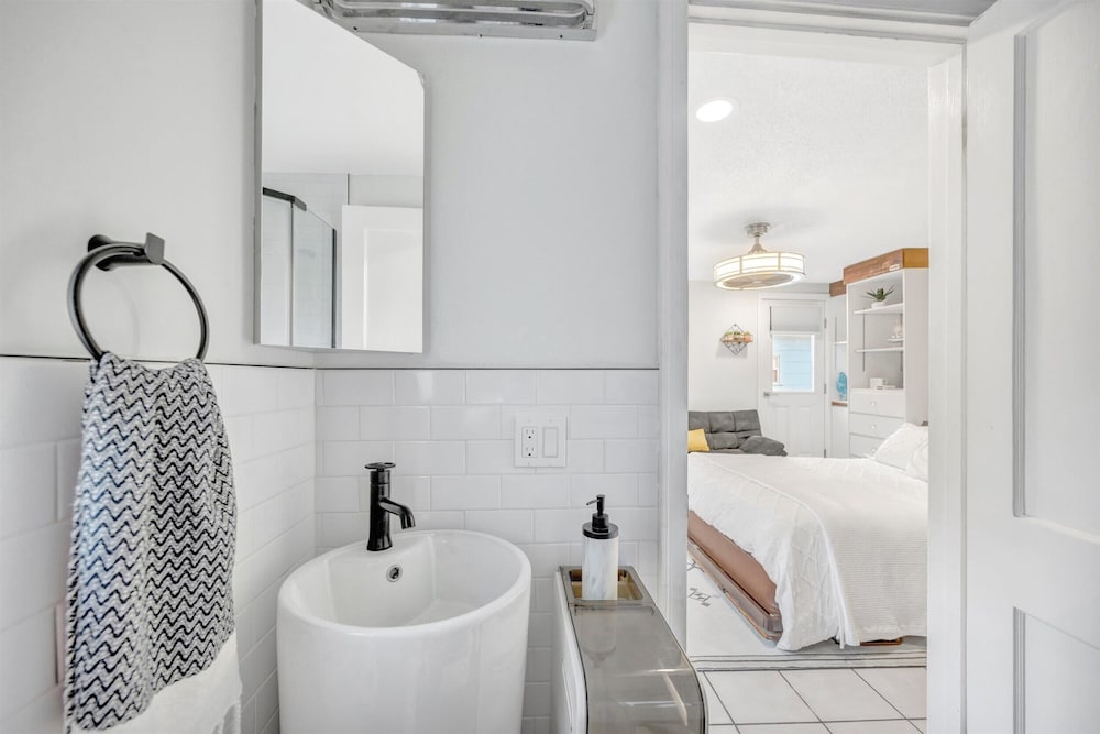 Signature Single Room, Bay View photo 2