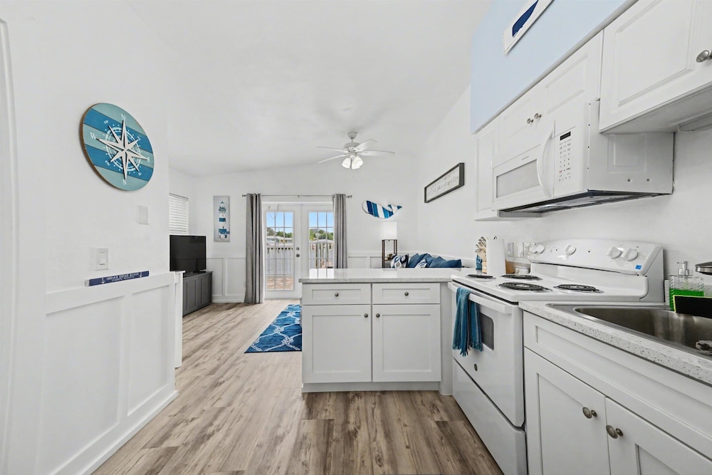 Waterway Vista Suite Pet Friendly Boat Dock, Billede 14