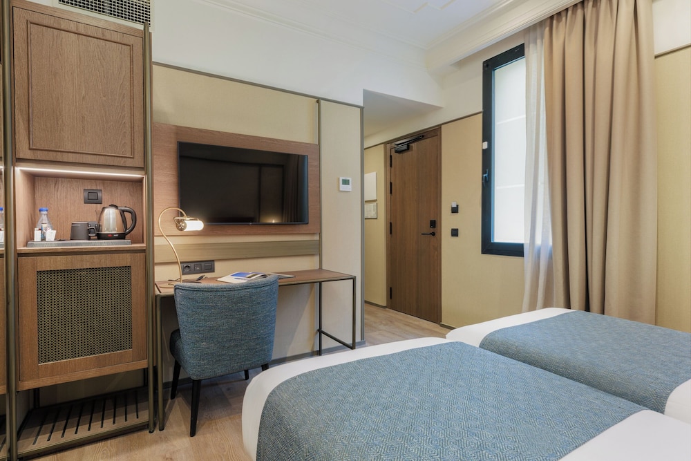 Estandard interior 2 photo 2