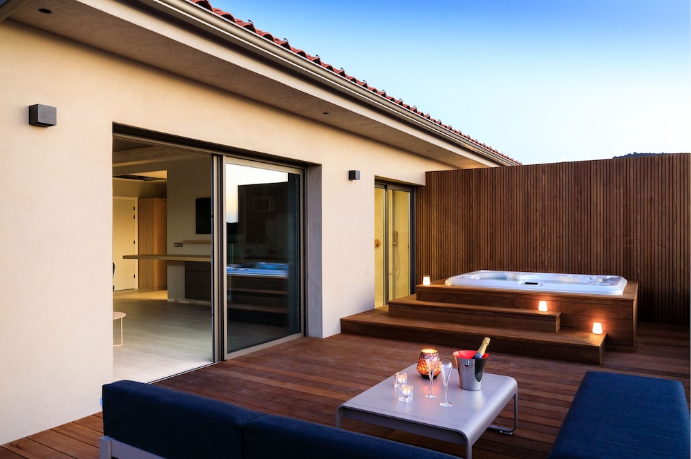 Panoramic Room (Levante)