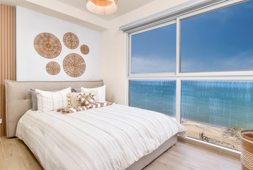 Luxury Apartment photo 2