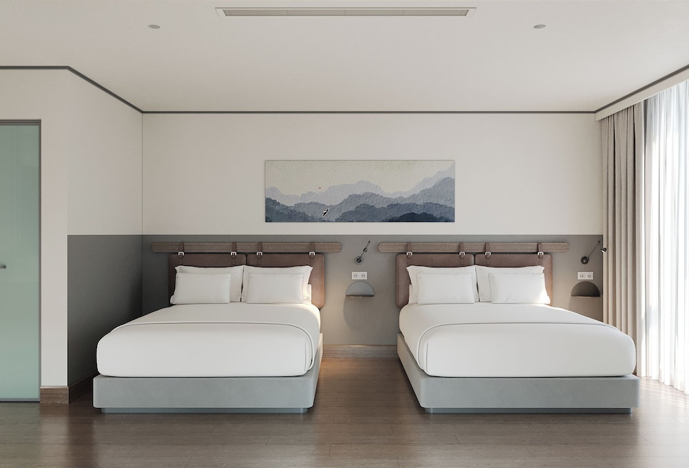 Family Double Room, 2 Queen Beds
