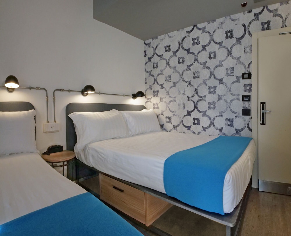 Luxury Room photo 2