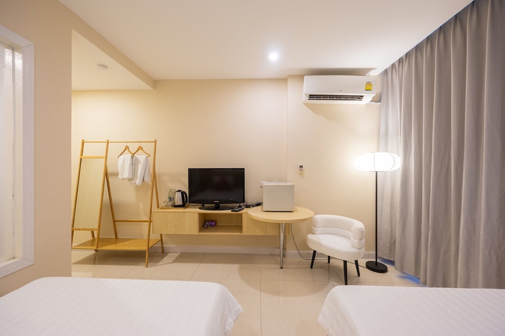 Superior Twin Room photo 3
