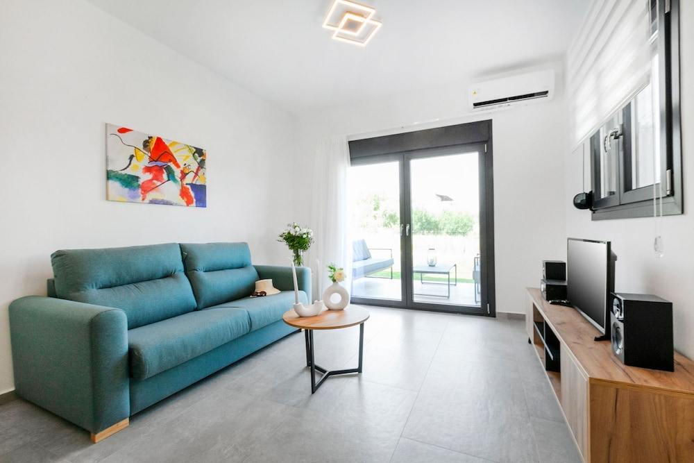 Luxury Apartment photo 1