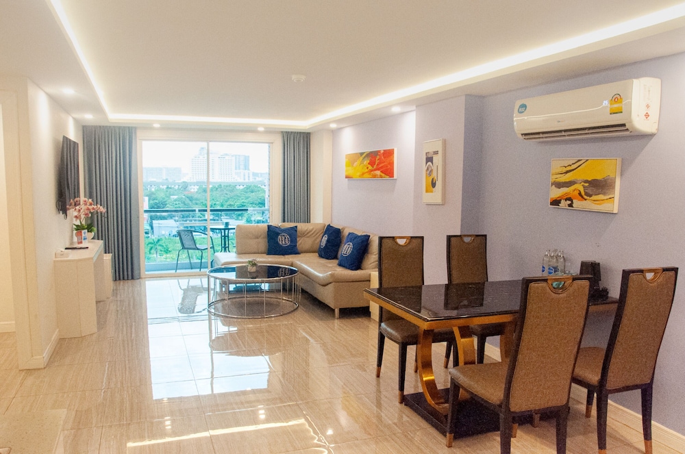 2 Bedroom Grand Executive - Photo 5