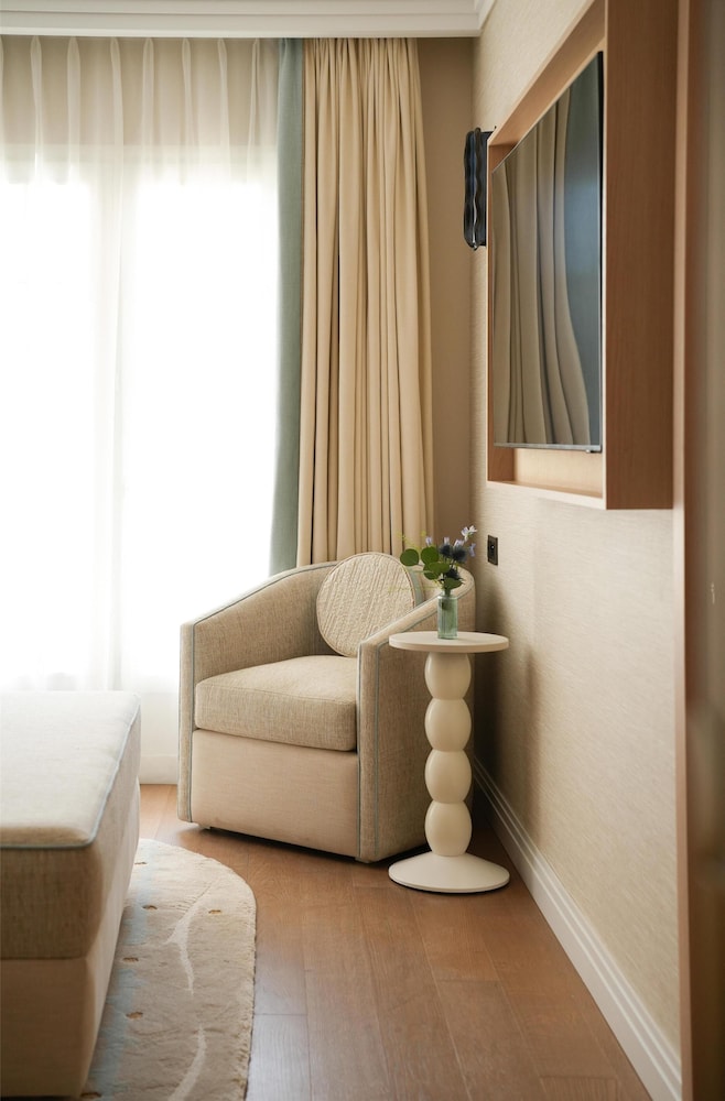 Premium Room - Photo 1