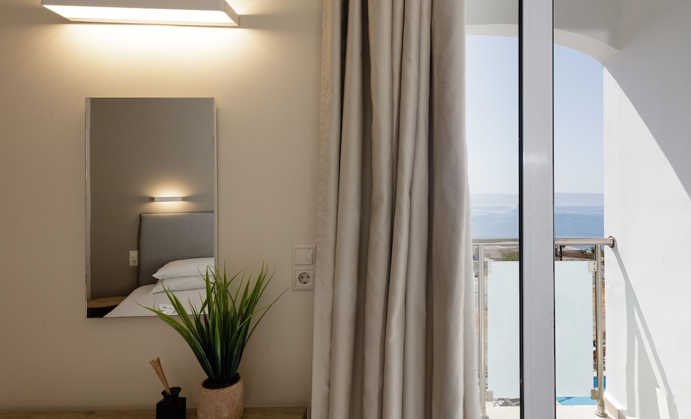 Standard Room with Sea View photo 3