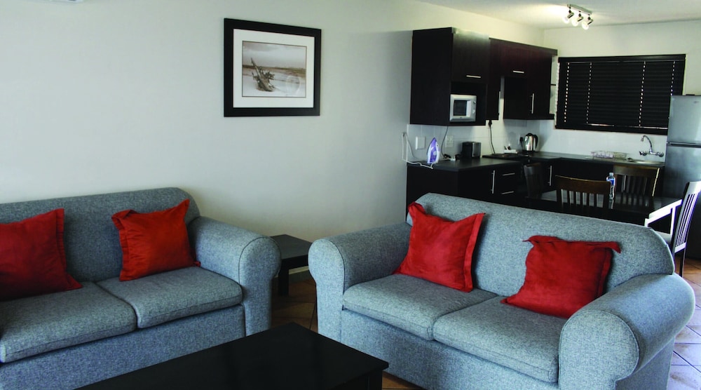 Panoramic Apartment, 2 Bedrooms, Accessible, Lagoon View photo 2