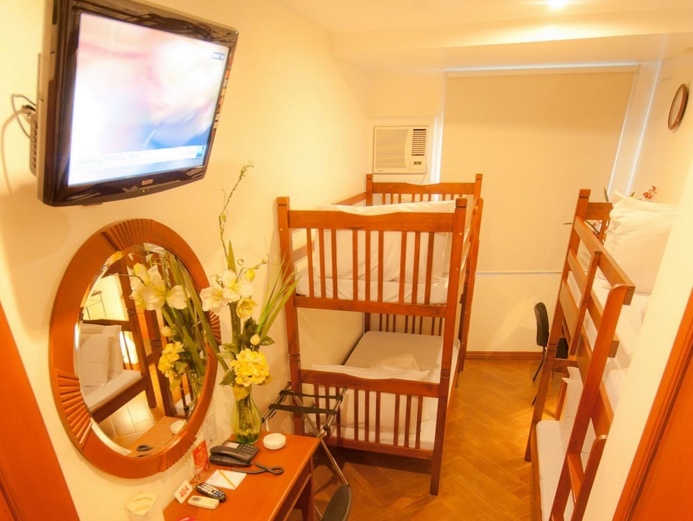 Standard Quadruple Room - Photo 1