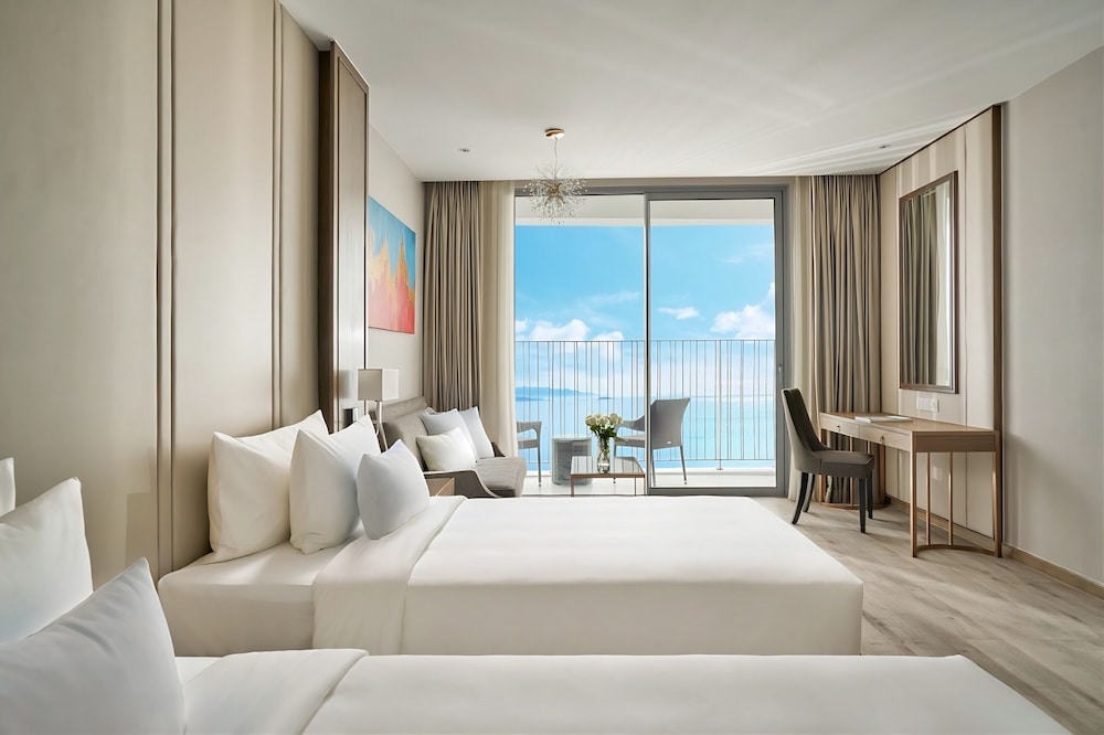 Deluxe Studio, Sea View, Beachfront