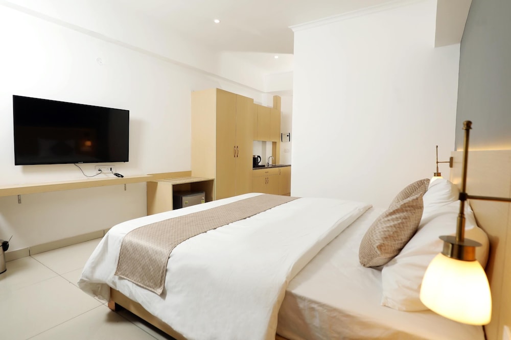 Superior Room, City View photo 2
