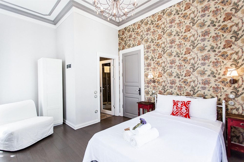 Deluxe Double or Twin Room photo 1