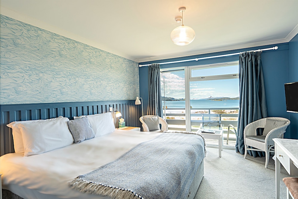 Superior Double Room, 1 King Bed, Sea View