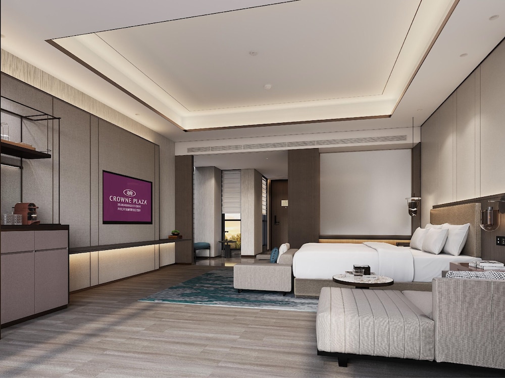 Premium Room, 1 King Bed