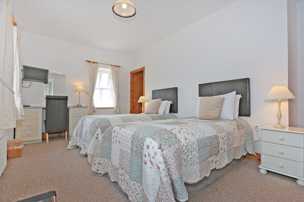 Comfort Twin Room
